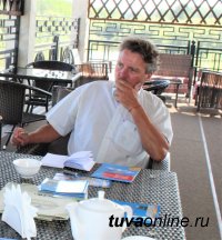 В Туве находится с рабочей командировкой корреспондент немецкого еженедельника «Штерн» Йоахим Ринхардт