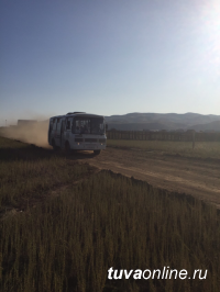 Кызыл: По просьбам жителей маршрут автобуса, следующего на Вавилинский затон, проходит теперь в глубине дачных обществ