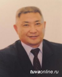 Поздравление с 8 марта депутата Верховного Хурала Тувы Шолбана Кыргыса