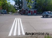 Дорогу на улице Дружбы в Кызыле оснастили шумовыми полосами