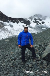Альпинист из Тувы бесплатно учит детей горному туризму и водит взрослых в походы, которые меняют их жизнь