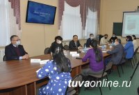 Глава Тувы встретился с преподавателями и студентами экономического факультета ТувГУ