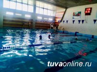 В столице Тувы с 1 апреля особенные жители могут снова посещать бассейн
