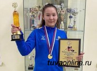 Чойгану Тумат из Тувы, завоевавшую «золото» отборочного Чемпионата России по женской борьбе, ждёт первенство Европы и мира