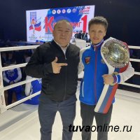 Кан-оол Даваа поздравил 5-кратную Чемпионку России по кикбоксингу Диану Доктугу