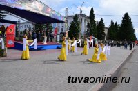 В Кызыле стартовали "Конный марафон" и "Военное ралли" с участием семи команд