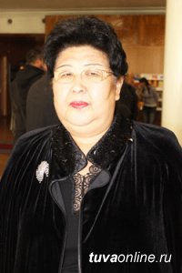 На 65-м году ушла из жизни Заслуженный работник образования Тувы Лидия Ховенмей