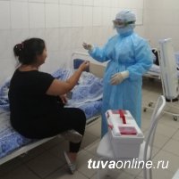 За сутки в Туве выявлено 64 новых случаев заболевания Covid-19. В республике 17 больных подключены к аппарату ИВЛ