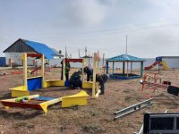 В районах Тувы появились новые детские площадки в центрах социальной помощи семье и детям