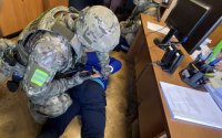 В Кызыле на учениях судебных приставов отработана ситуация нападения террориста на участок мирового суда