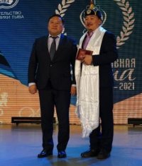 В Туве впервые присвоено новое спортивное почетное звание "Мерген Адыгжы" в стрельбе из традиционного лука