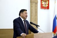 Владислав Ховалыг представил Верховному Хуралу Тувы отчет Правительства за 2021 год