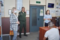 Сотрудники наркоконтроля провели акцию «Призывник» на военном сборном пункте Тувы