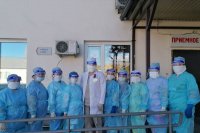 Анатолий Югай поздравил медицинских работников Тувы с профессиональным праздником