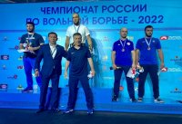 Глава Дагестана Сергей Меликов поздравил дагестанских борцов с триумфом на чемпионате России в Кызыле