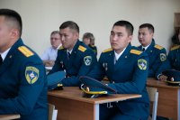 Молодые офицеры МЧС прибыли в Туву для несения службы