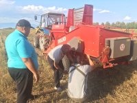 В Туве централизованная МТС предоставляет фермерам технику для сельхозработ