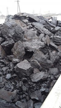 Уголь по сниженной цене в пределах норматива население Тувы может купить на угольных складах