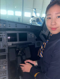 Бадма Делгер-оол - будущая стюардесса международных авиалиний