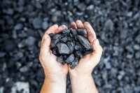 В Туве установлена новая цена на уголь для реализации населению в 2023 году