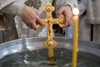 Освящение воды в Туве на Крещение будет проводиться 18 и 19 января на водоемах и в православных храмах