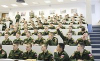 85 выпускников школ Тувы подали в военные комиссариаты заявления о желании поступить в военные ВУЗы