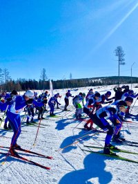 Участников лыжного марафона в Туве приветствовал 2-кратный олимпийский чемпион Евгений Устюгов