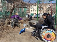 Члены общества инвалидов в Кызыле провели субботник