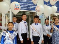 Последний звонок прозвенел сегодня для 9000 выпускников школ Кызыла