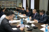 Глава Тувы провел встречу с руководством китайской корпорации «Цзыцзинь»
