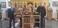 От имени Сергея Шойгу в дар Кызыльской епархии переданы уникальные иконы