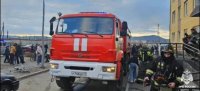 В Туве пожарные спасли шесть человек из трёхэтажного дома