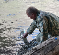 Ученые Центрально-Сибирского ботанического сада изучают водоросли аржаанов и рек Сут-Хольского кожууна Тувы