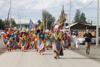  В Туве участники фестиваля «Устуу-Хурээ» прошли в ритуальном шествии более 10 километров под сопровождение живой музыки