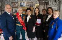 В Туве фронтовикам Кириллу Маркову и Георгию Абросимову присвоено звание “Почетный гражданин города Кызыла”