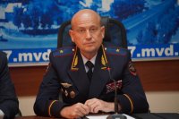 Министр МВД по Республике Тыва Юрий Завьялов поздравляет жителей республики с Наадымом