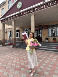 Выпускница ТувГУ Норжай Сырат приняла участие во всероссийском празднике "Твой выпускной"