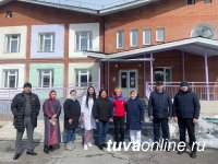 Сенатор Дина Оюн проверила ход строительства крупного социального объекта в Каа-Хемском кожууне Тувы