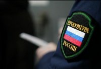 В столице Тувы Кызыле на прохожего упал кусок кровли