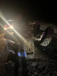В Дзун-Хемчикском кожууне Тувы легковой автомобиль врезался в трактор. Пострадали шесть человек