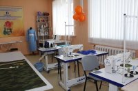 В школе села Ак-Тал в Туве активные родители организовали Родительский швейный батальон