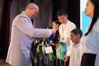 В Туве состоялось торжественное мероприятие, посвященное Дню сотрудника органов внутренних дел