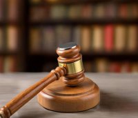 В Туве автовладелица заплатит 2 млн рублей компенсации семье погибшего пешехода