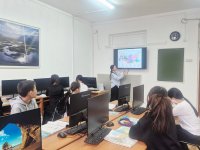 Студенты ТувГУ провели географические консультации для школьников Кызыла