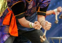 В Туве пройдут соревнования в разбивании хребтовой кости скота голыми руками