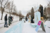 Ледовая скульптура студентов Кызылского колледжа искусств победила на фестивале в Красноярске
