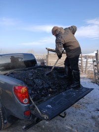 В Дзун-Хемчикском кожууне собирают помощь для молодой семьи, потерявшей дом после пожара