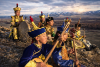 Горловое пение хоомей станет стержнем креативной экономики Тувы до 2030 года
