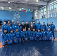 Сборная Тувы завоевала серебро Чемпионата России по сумо среди мужчин и женщин