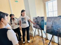 В парламенте Тувы открыта фотовыставка о работе тувинских медиков в зоне СВО
